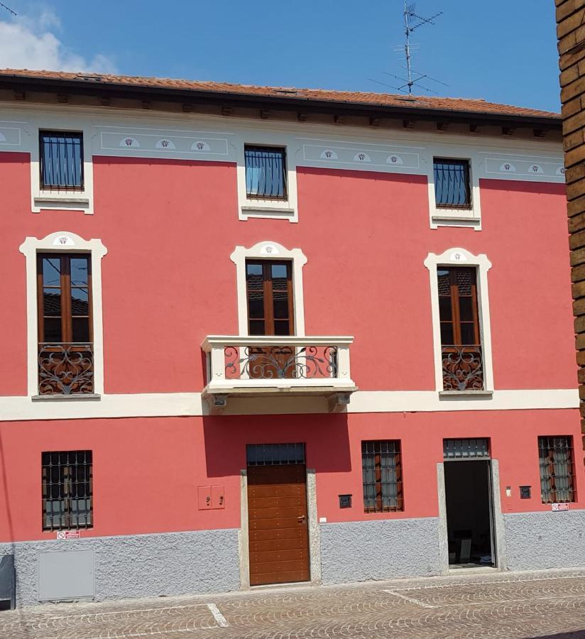 B&B Del Corso Castano Primo Buitenkant foto