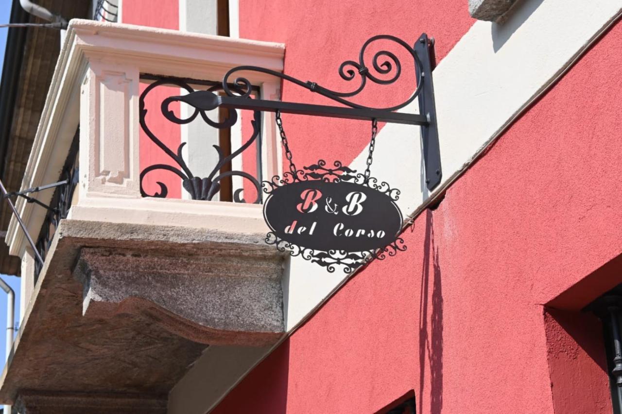 B&B Del Corso Castano Primo Buitenkant foto