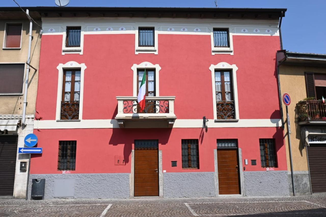 B&B Del Corso Castano Primo Buitenkant foto